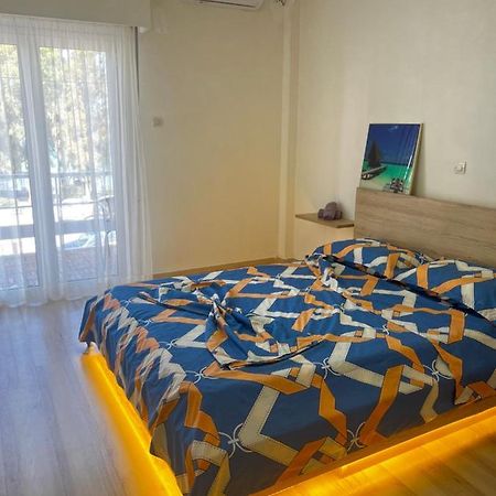 Seaview Room With Share Some Place アテネ エクステリア 写真